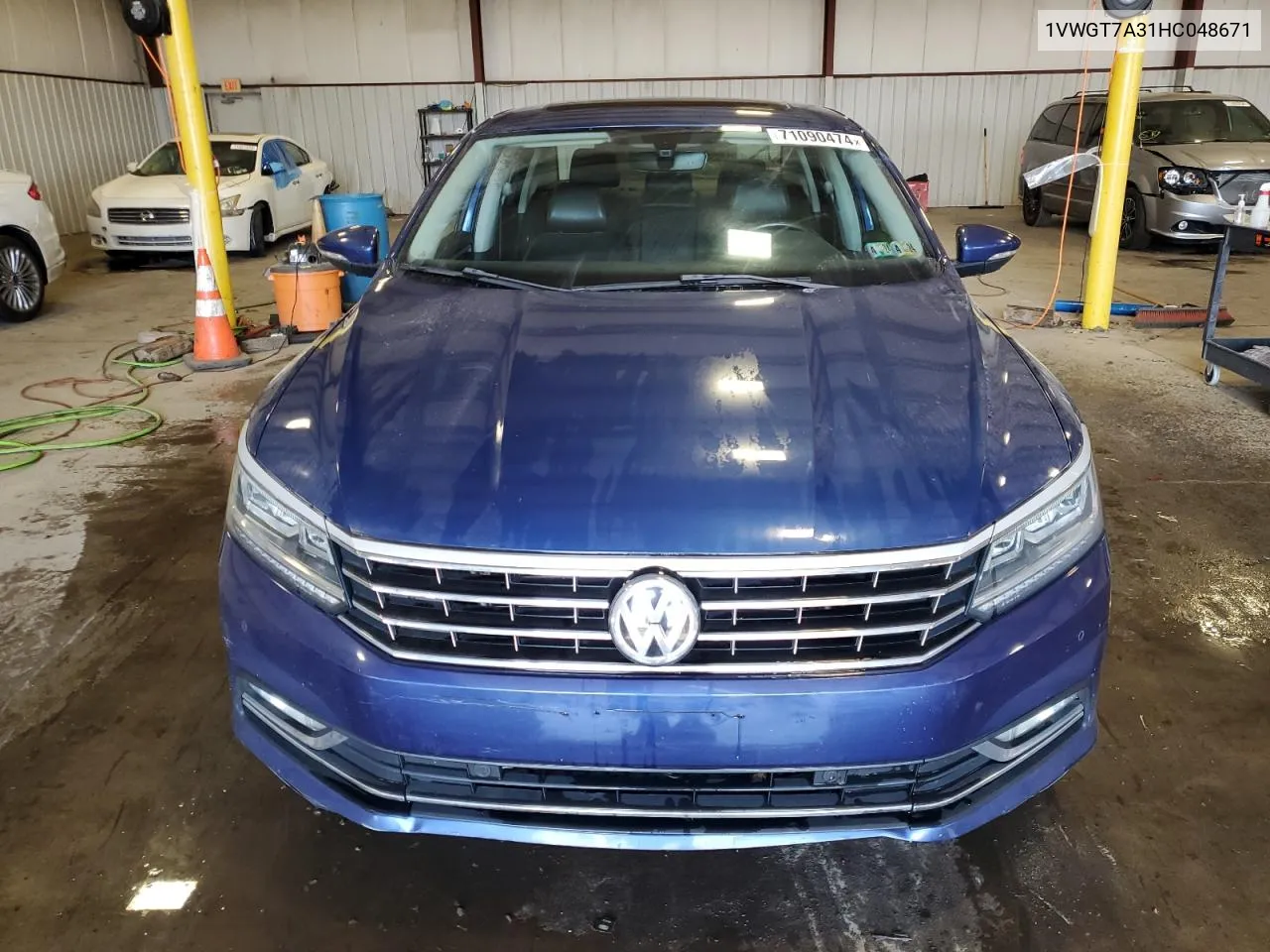 1VWGT7A31HC048671 2017 Volkswagen Passat Se