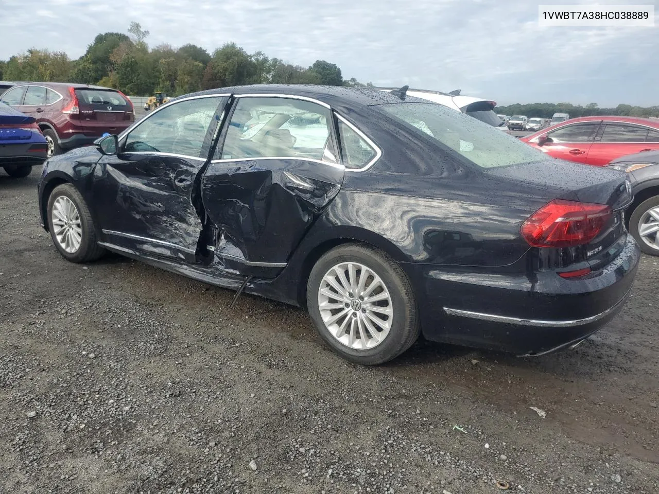 1VWBT7A38HC038889 2017 Volkswagen Passat Se