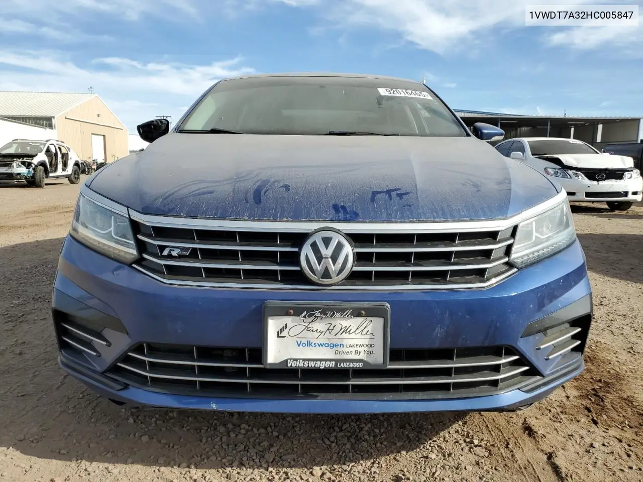 1VWDT7A32HC005847 2017 Volkswagen Passat R-Line