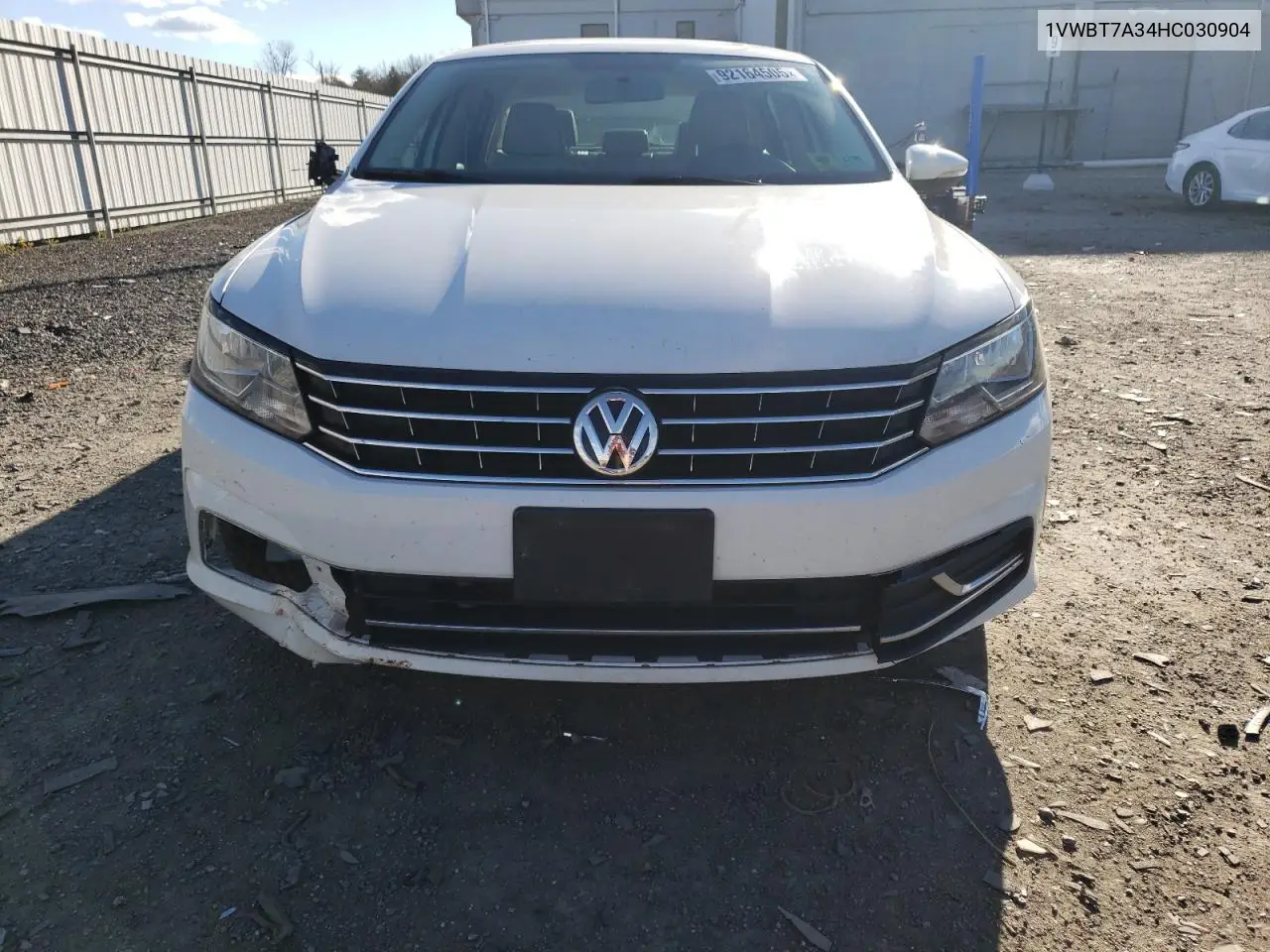1VWBT7A34HC030904 2017 Volkswagen Passat Se