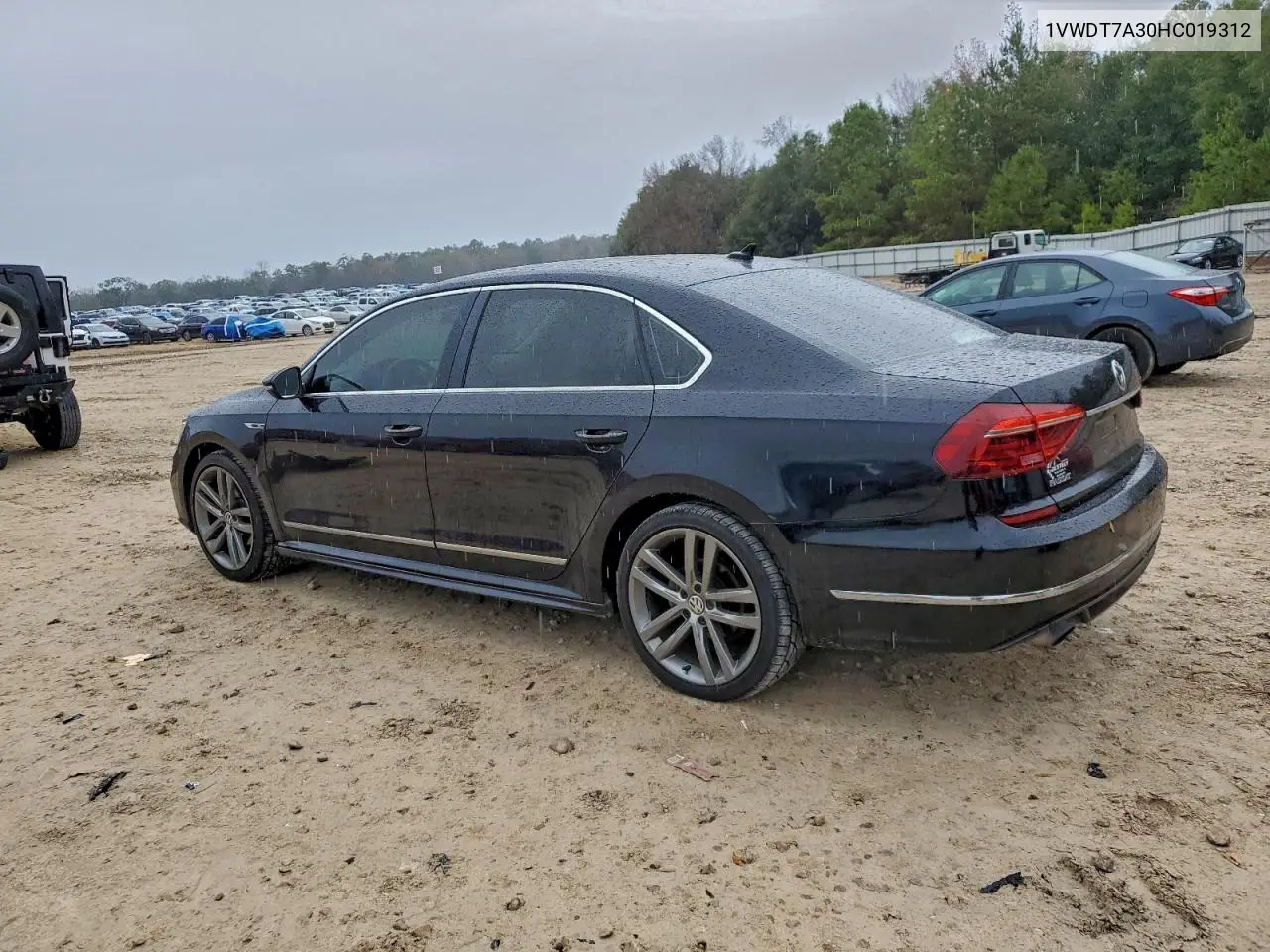 1VWDT7A30HC019312 2017 Volkswagen Passat R-Line