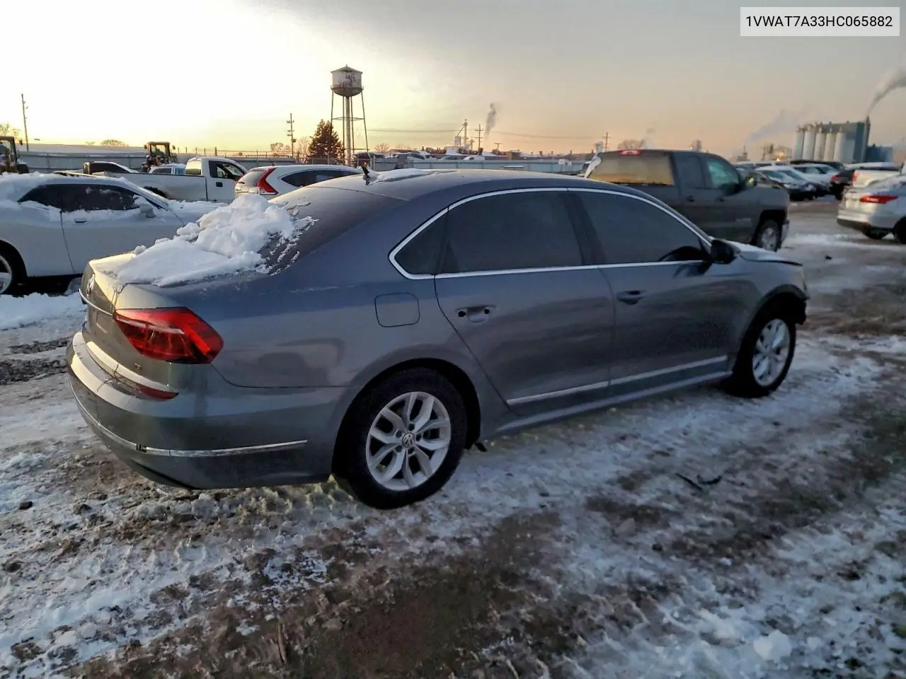 1VWAT7A33HC065882 2017 Volkswagen Passat S