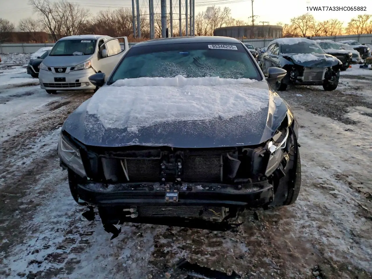 1VWAT7A33HC065882 2017 Volkswagen Passat S