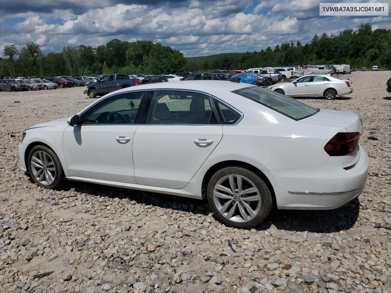 1VWBA7A35JC041681 2018 Volkswagen Passat Se