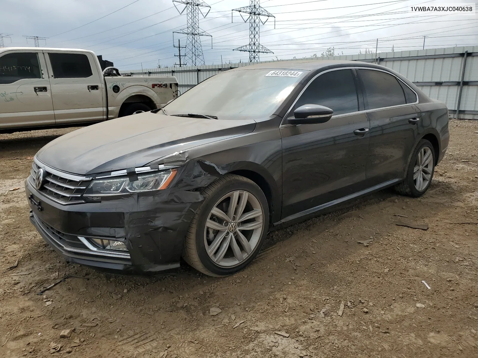 1VWBA7A3XJC040638 2018 Volkswagen Passat Se