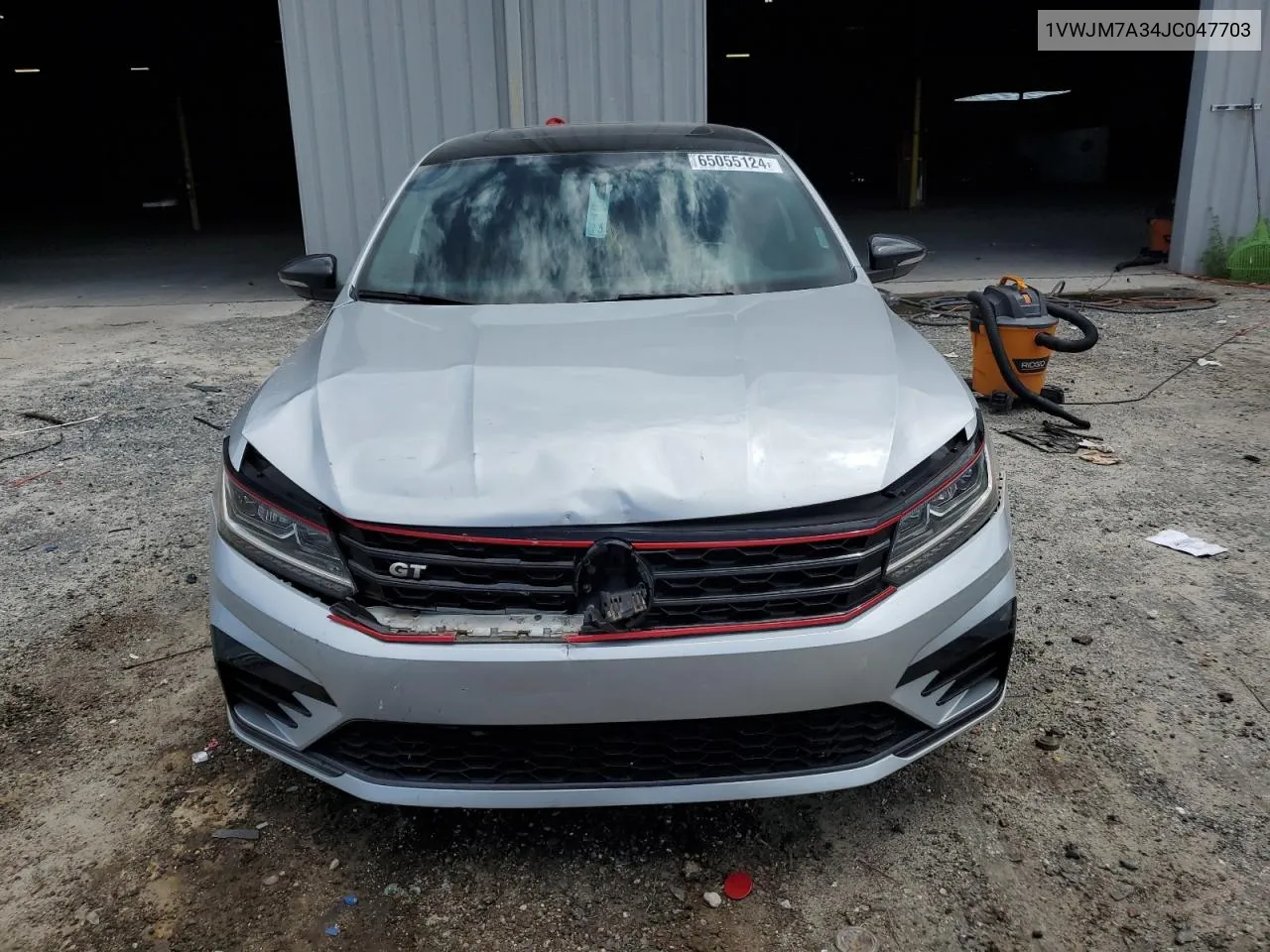 1VWJM7A34JC047703 2018 Volkswagen Passat Gt