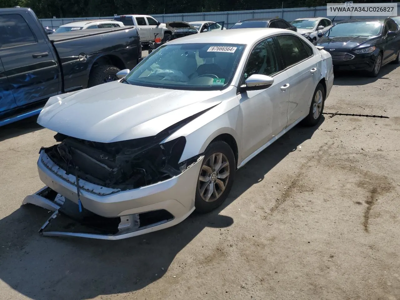 1VWAA7A34JC026827 2018 Volkswagen Passat S