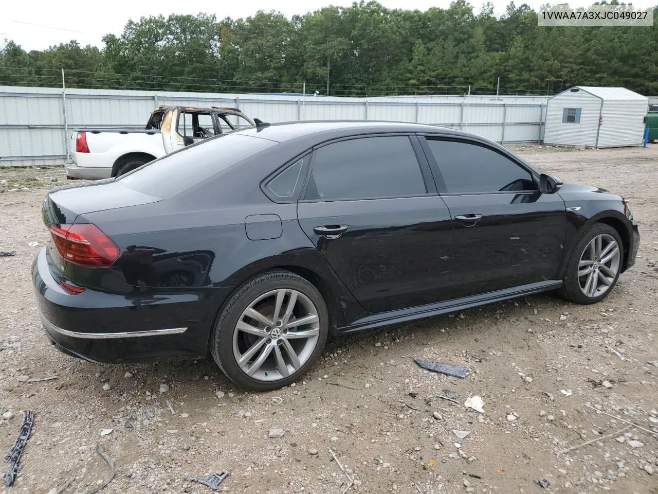 1VWAA7A3XJC049027 2018 Volkswagen Passat S