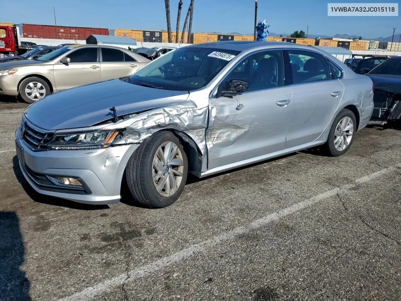 1VWBA7A32JC015118 2018 Volkswagen Passat Se