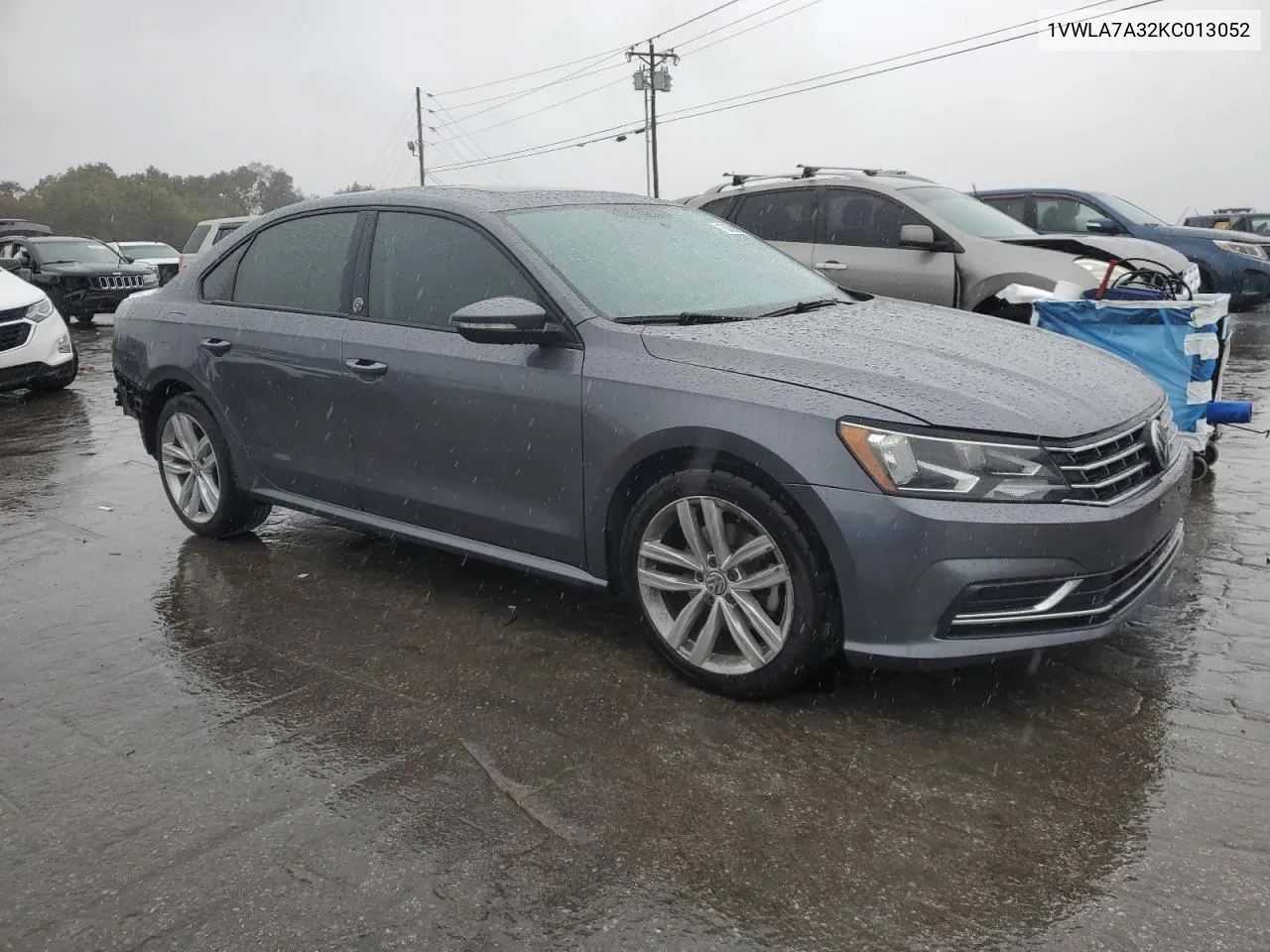 1VWLA7A32KC013052 2019 Volkswagen Passat Wolfsburg