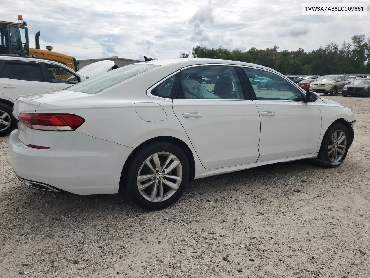 1VWSA7A38LC009861 2020 Volkswagen Passat Se