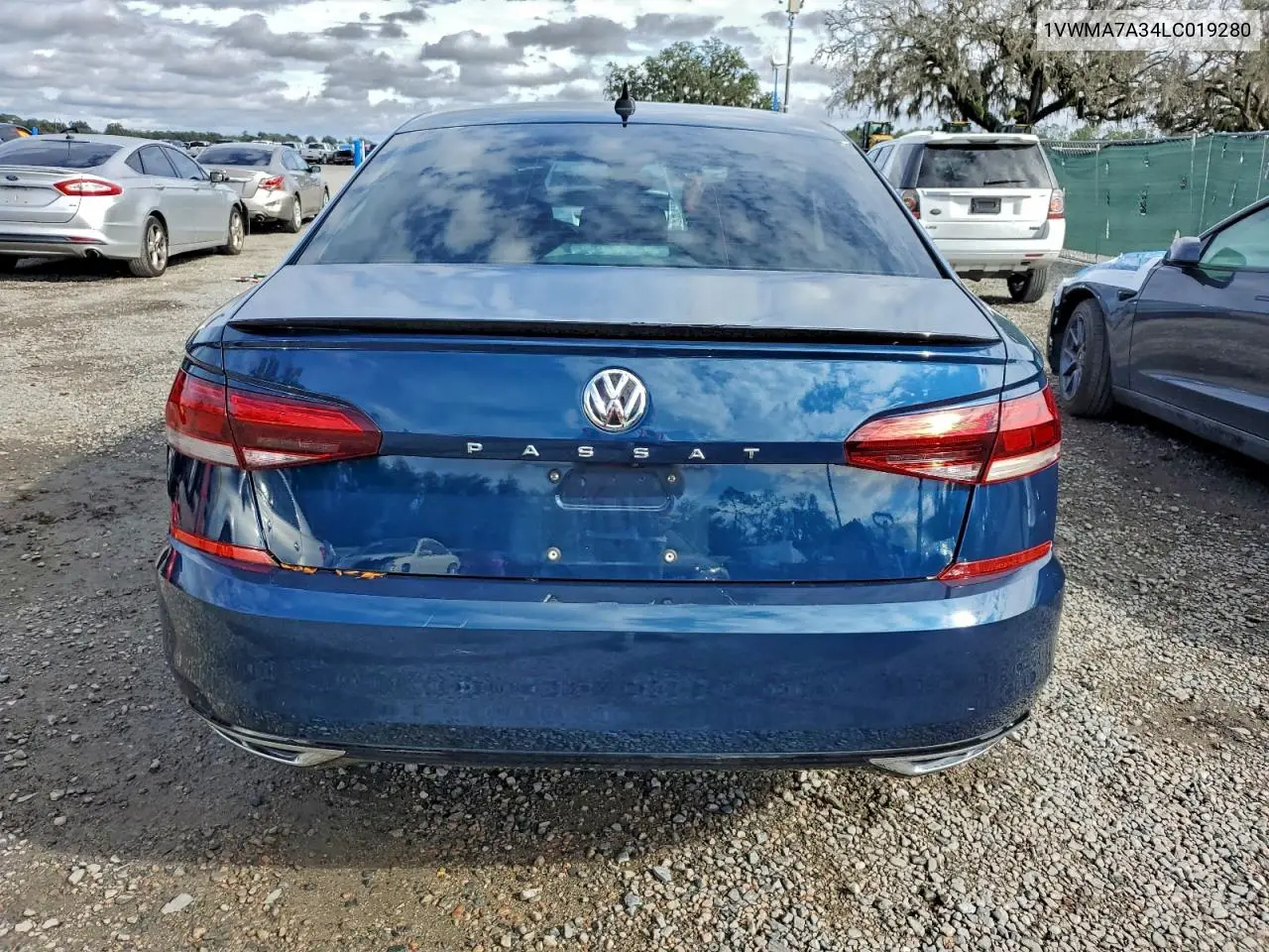 1VWMA7A34LC019280 2020 Volkswagen Passat R-Line