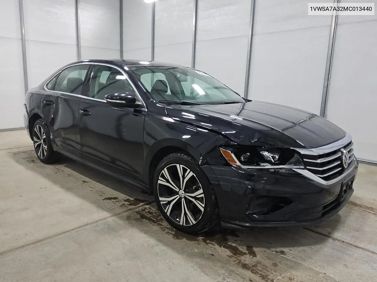 1VWSA7A32MC013440 2021 Volkswagen Passat Se