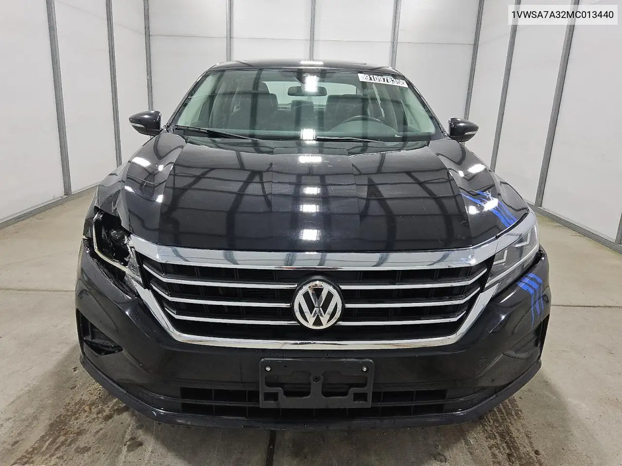 1VWSA7A32MC013440 2021 Volkswagen Passat Se