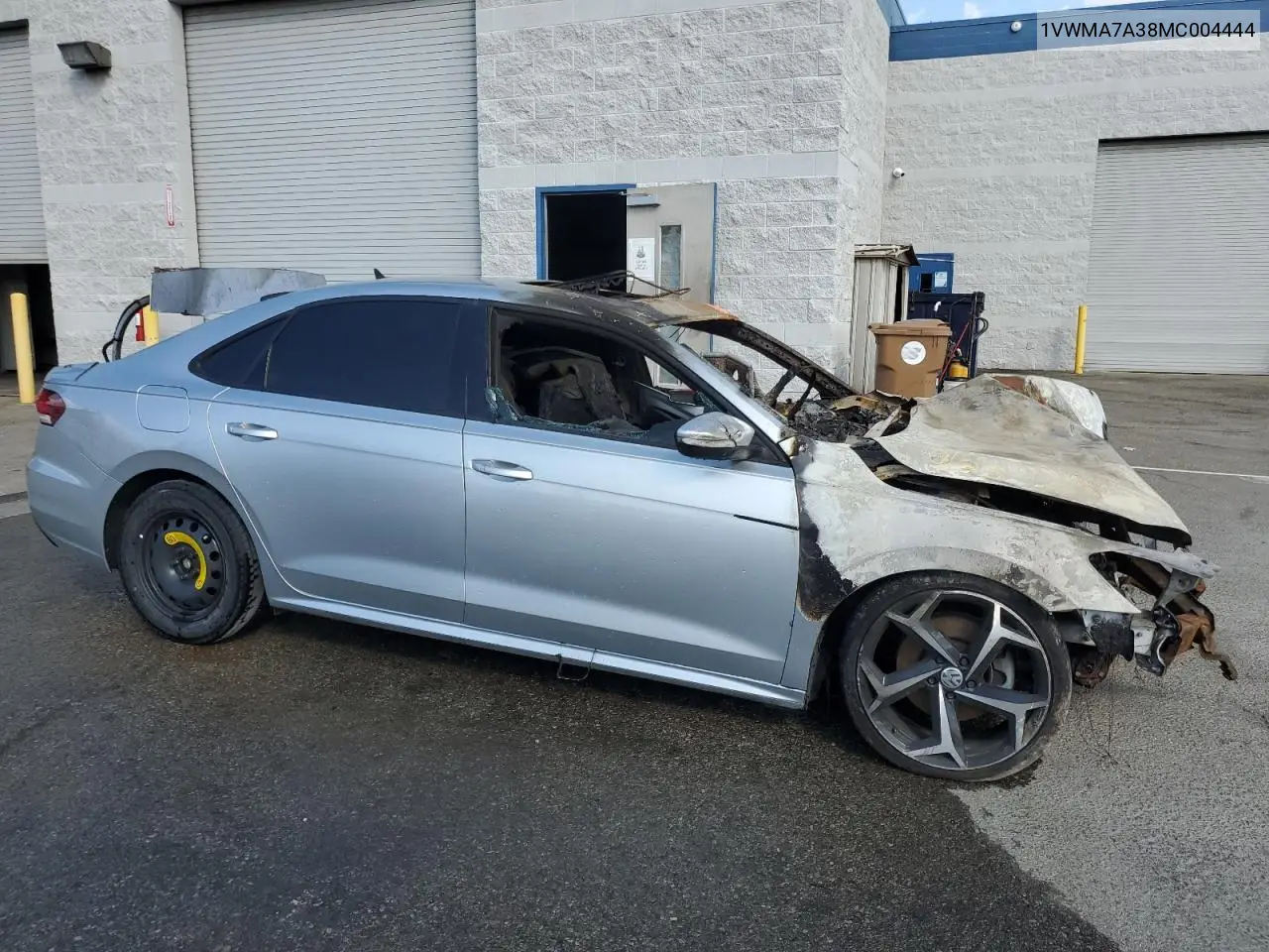 1VWMA7A38MC004444 2021 Volkswagen Passat R-Line