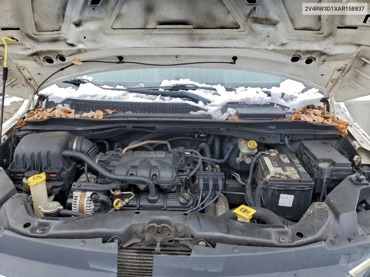 2V4RW3D1XAR158837 2010 Volkswagen Routan Se