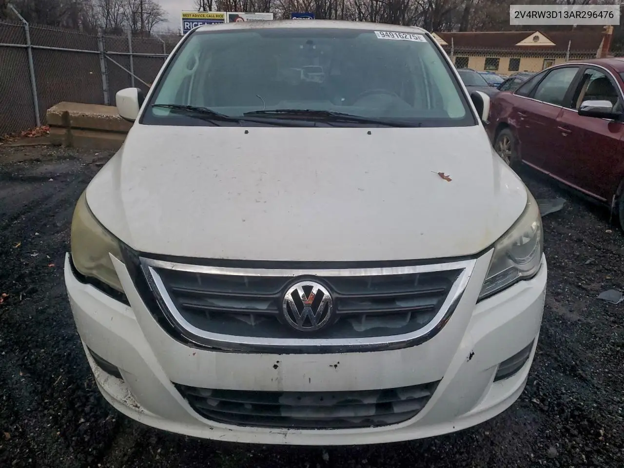 2V4RW3D13AR296476 2010 Volkswagen Routan Se