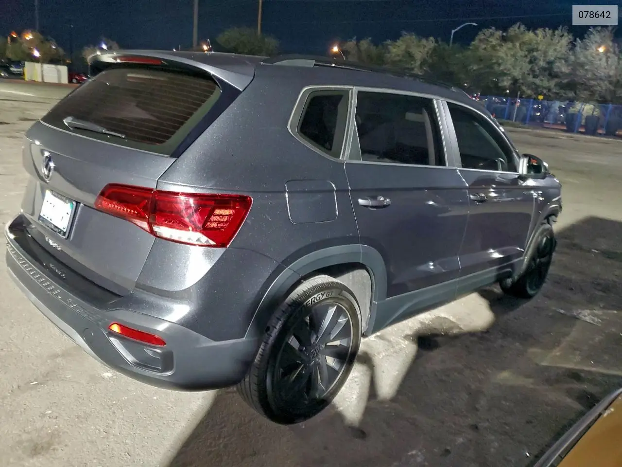 078642 2022 Volkswagen Taos S