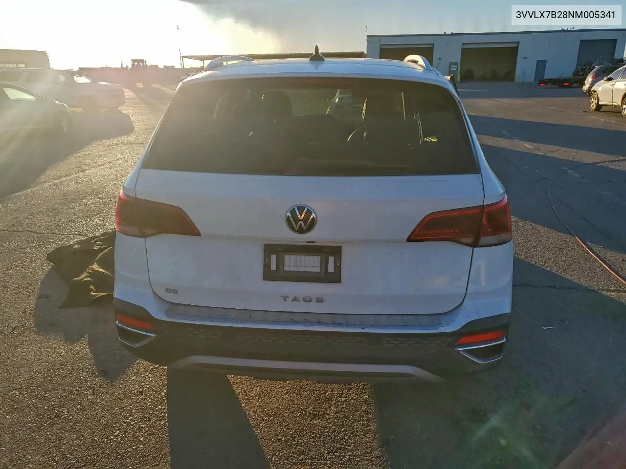 3VVLX7B28NM005341 2022 Volkswagen Taos Se Iq Drive