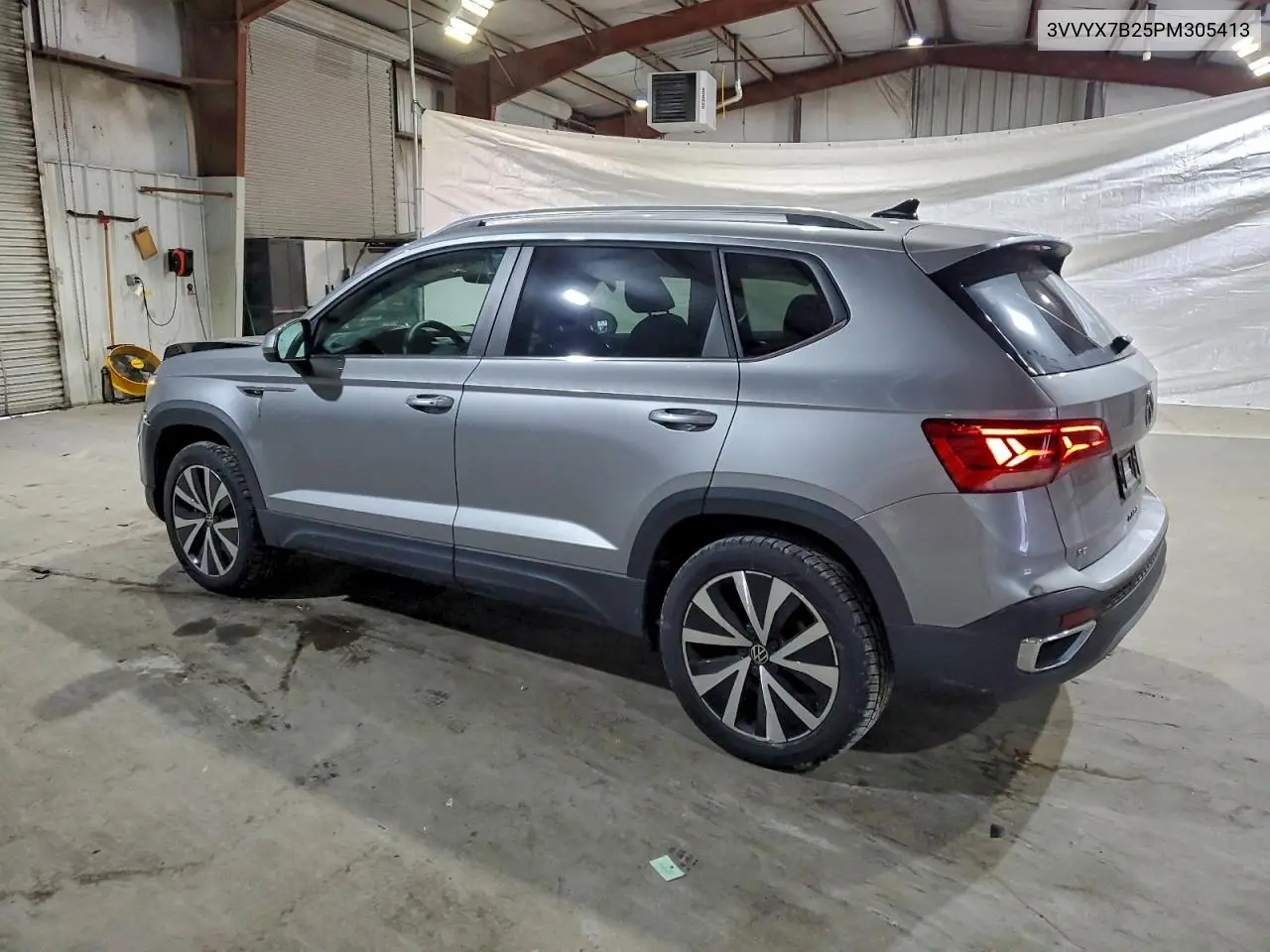 3VVYX7B25PM305413 2023 Volkswagen Taos Se