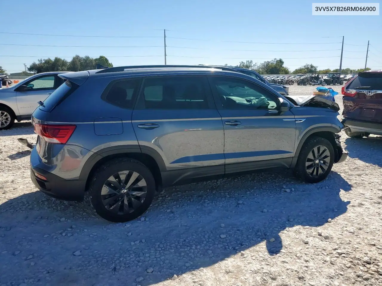 3VV5X7B26RM066900 2024 Volkswagen Taos S
