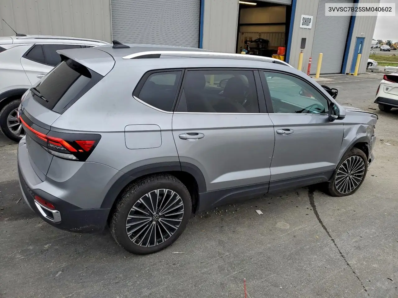 3VVSC7B25SM040602 2025 Volkswagen Taos Se