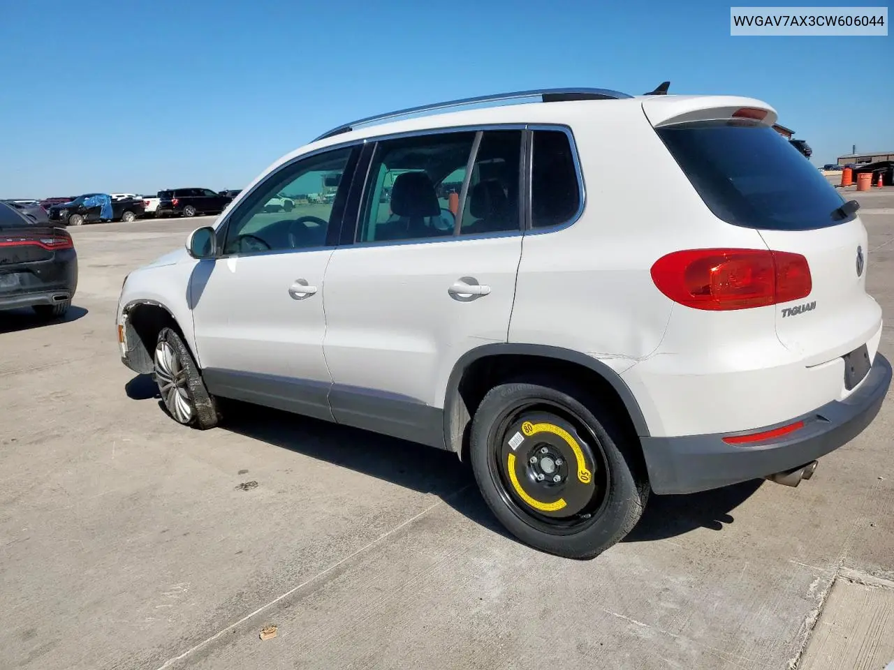 WVGAV7AX3CW606044 2012 Volkswagen Tiguan S