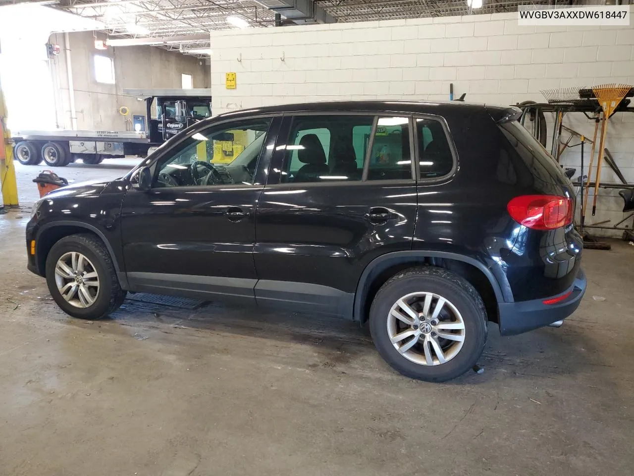 WVGBV3AXXDW618447 2013 Volkswagen Tiguan S