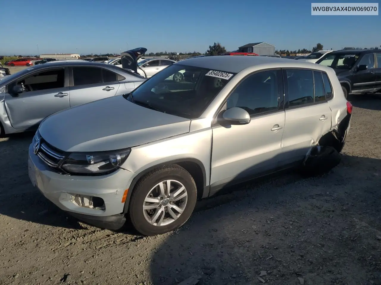 WVGBV3AX4DW069070 2013 Volkswagen Tiguan S