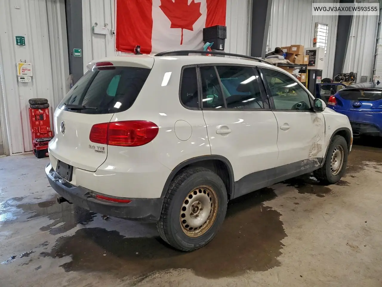 WVGJV3AX0EW593555 2014 Volkswagen Tiguan S