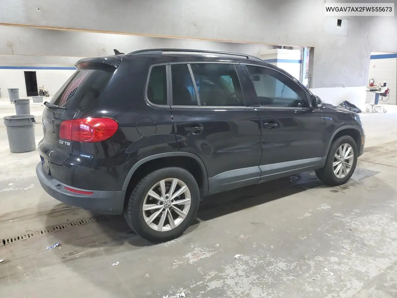WVGAV7AX2FW555673 2015 Volkswagen Tiguan S