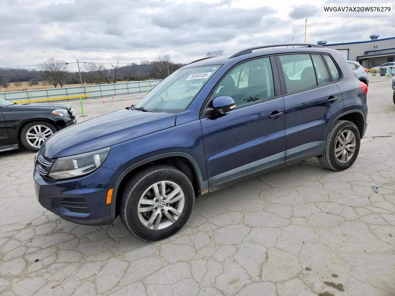 WVGAV7AX2GW576279 2016 Volkswagen Tiguan S