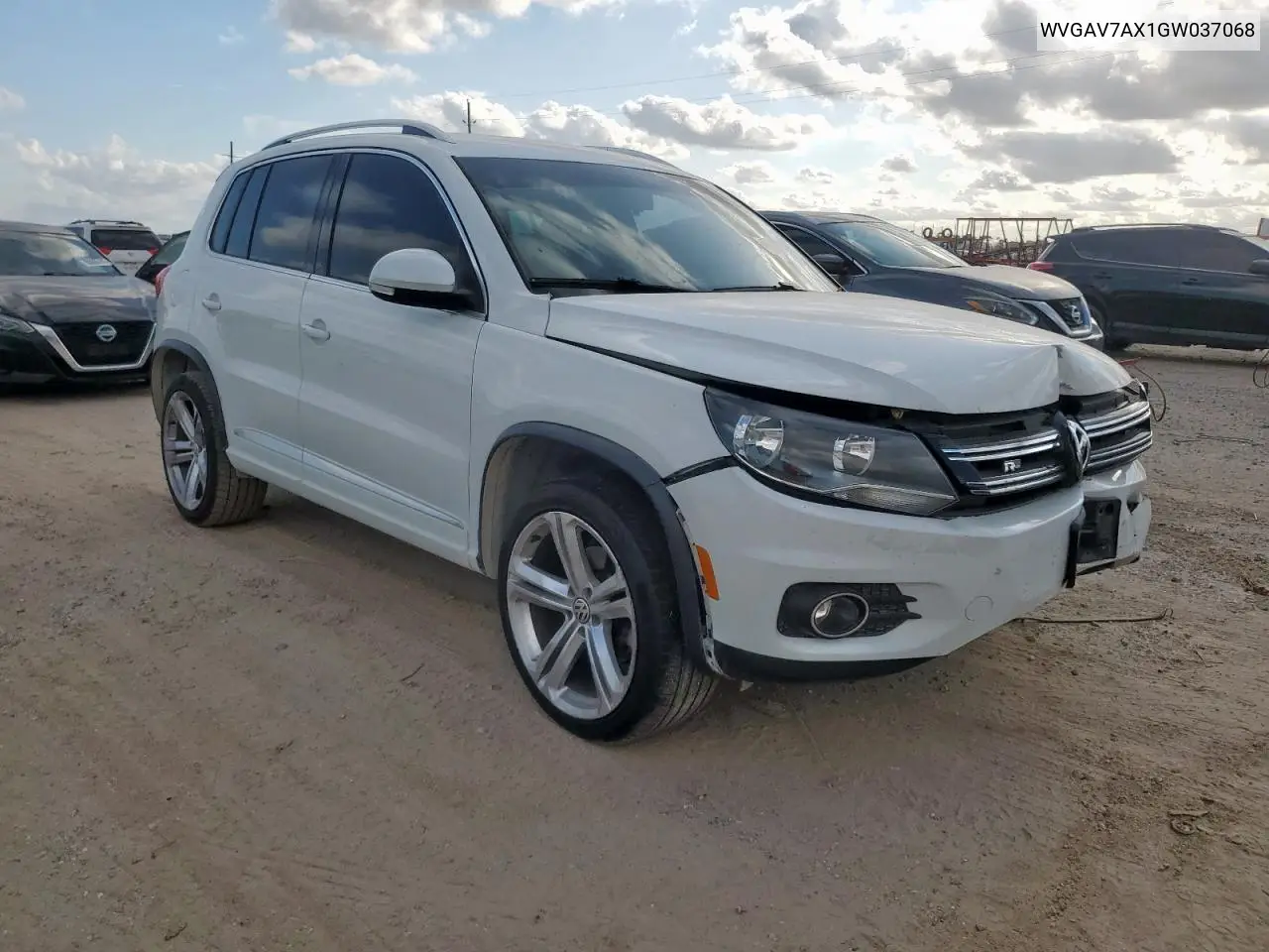 WVGAV7AX1GW037068 2016 Volkswagen Tiguan S