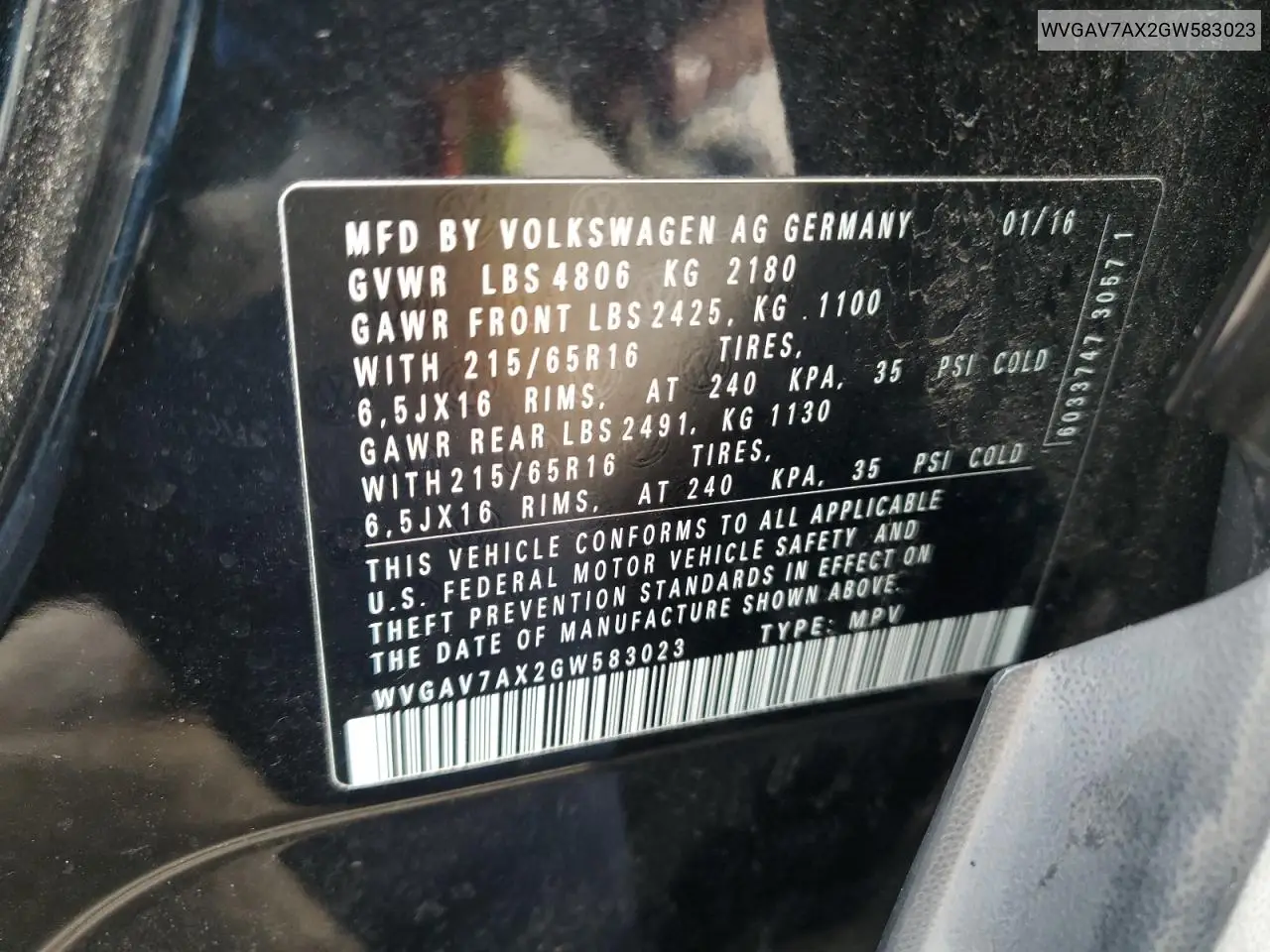 WVGAV7AX2GW583023 2016 Volkswagen Tiguan S