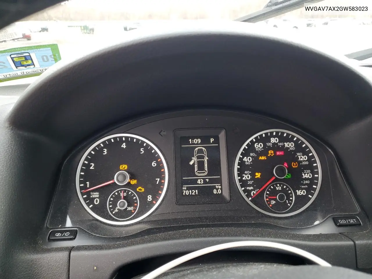 WVGAV7AX2GW583023 2016 Volkswagen Tiguan S