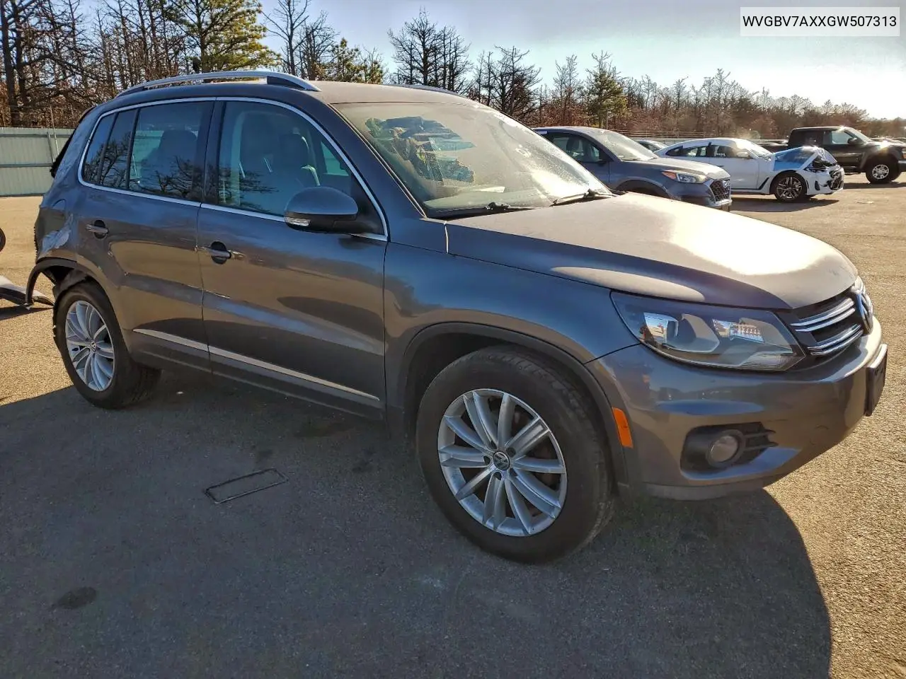WVGBV7AXXGW507313 2016 Volkswagen Tiguan S