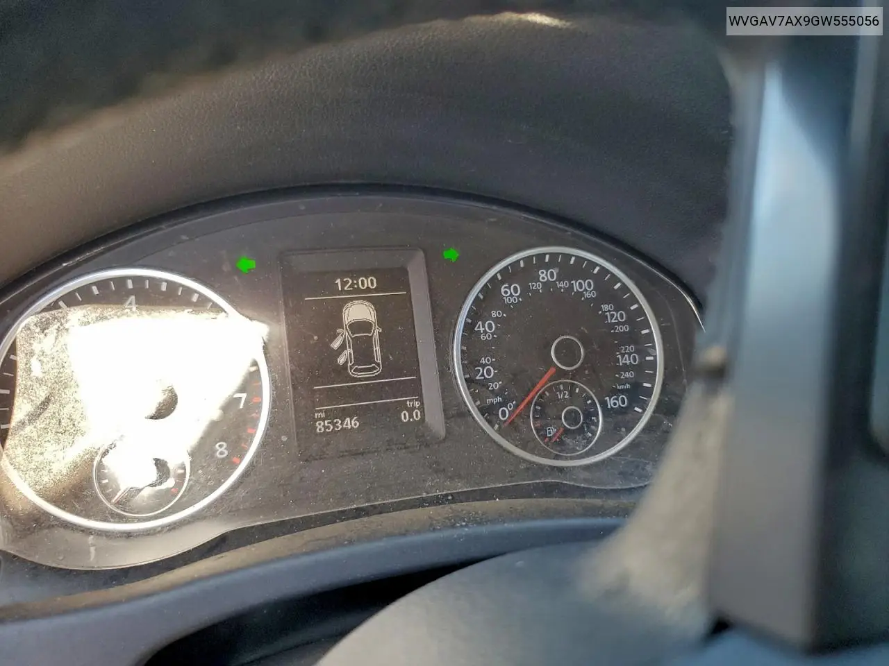 WVGAV7AX9GW555056 2016 Volkswagen Tiguan S
