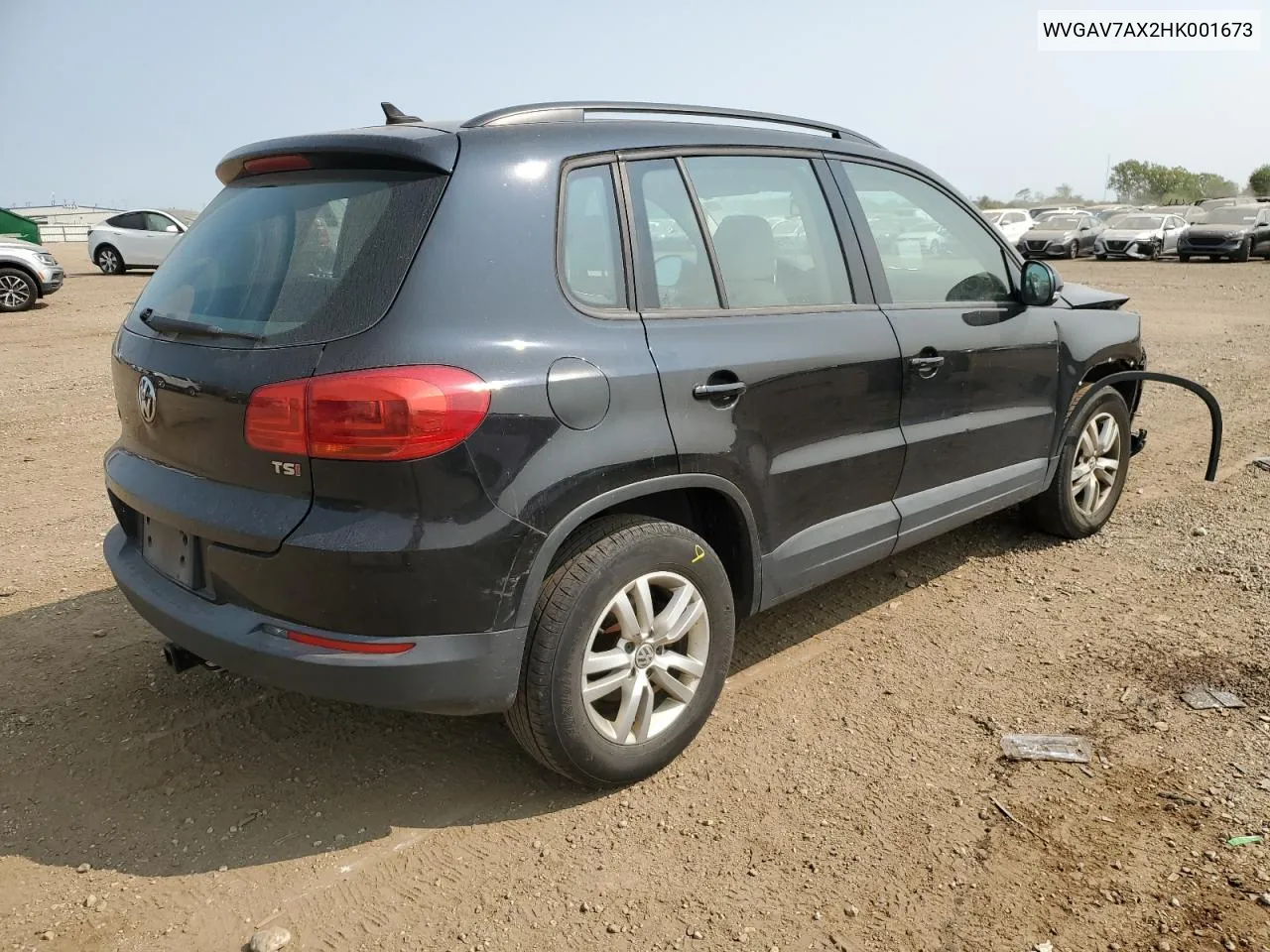 WVGAV7AX2HK001673 2017 Volkswagen Tiguan S