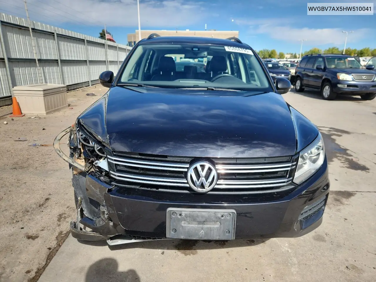 WVGBV7AX5HW510041 2017 Volkswagen Tiguan S