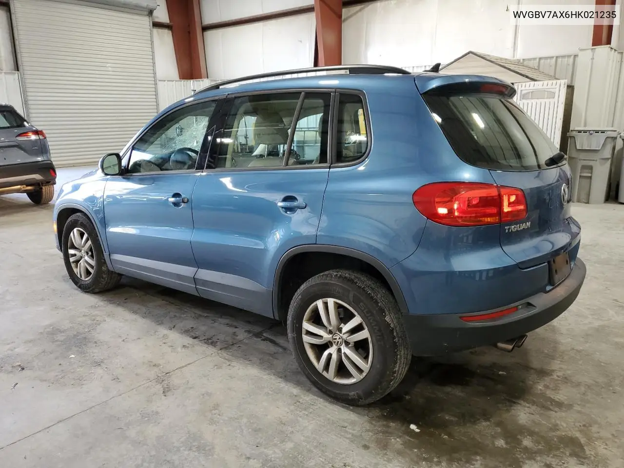 WVGBV7AX6HK021235 2017 Volkswagen Tiguan S