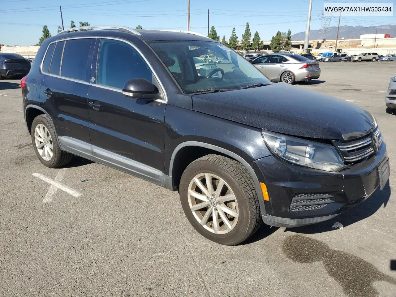 WVGRV7AX1HW505434 2017 Volkswagen Tiguan Wolfsburg