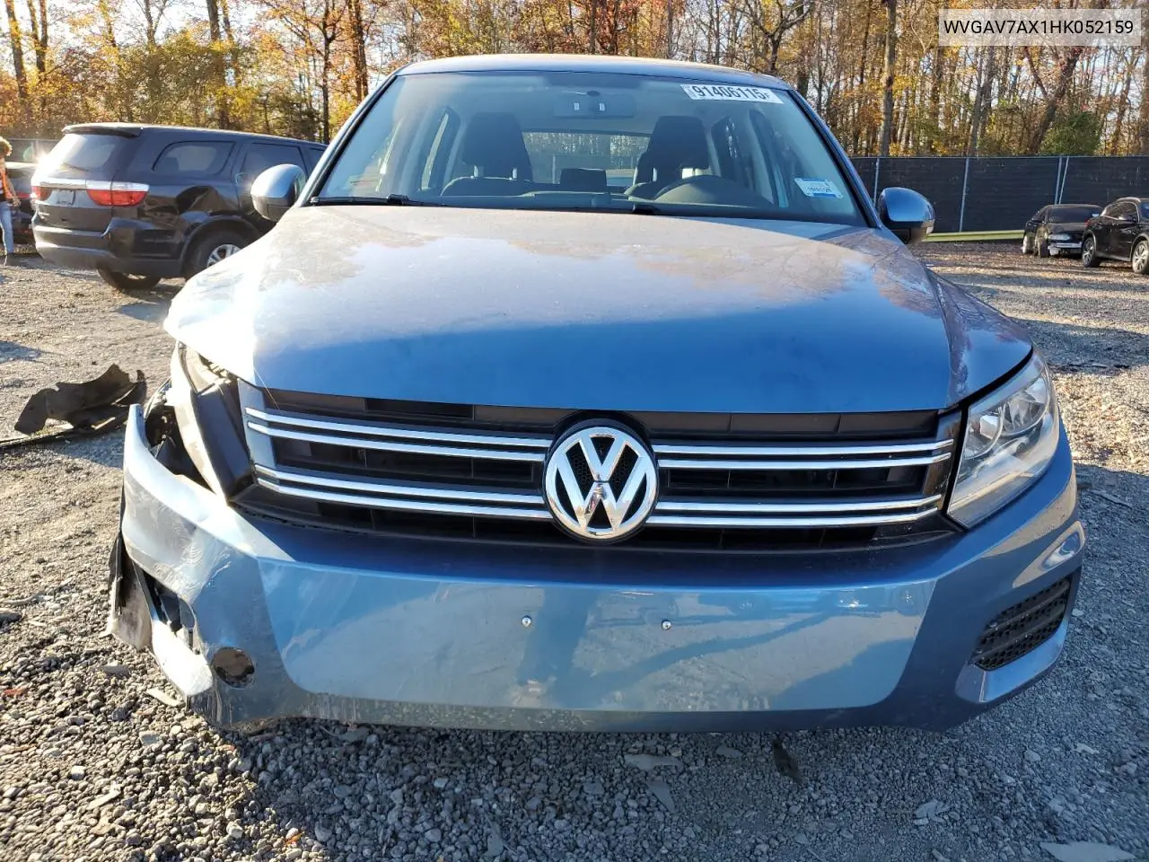 WVGAV7AX1HK052159 2017 Volkswagen Tiguan S