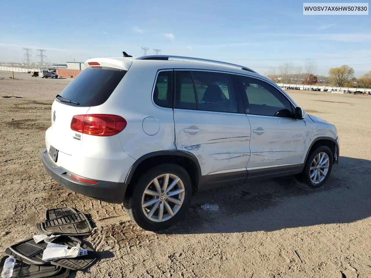 WVGSV7AX6HW507830 2017 Volkswagen Tiguan Wolfsburg