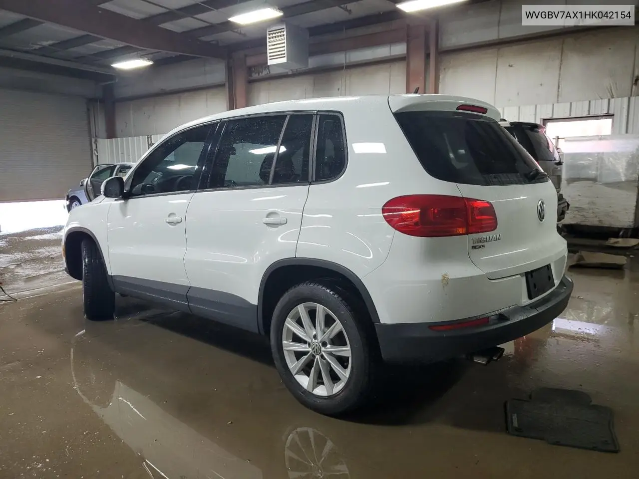 WVGBV7AX1HK042154 2017 Volkswagen Tiguan S