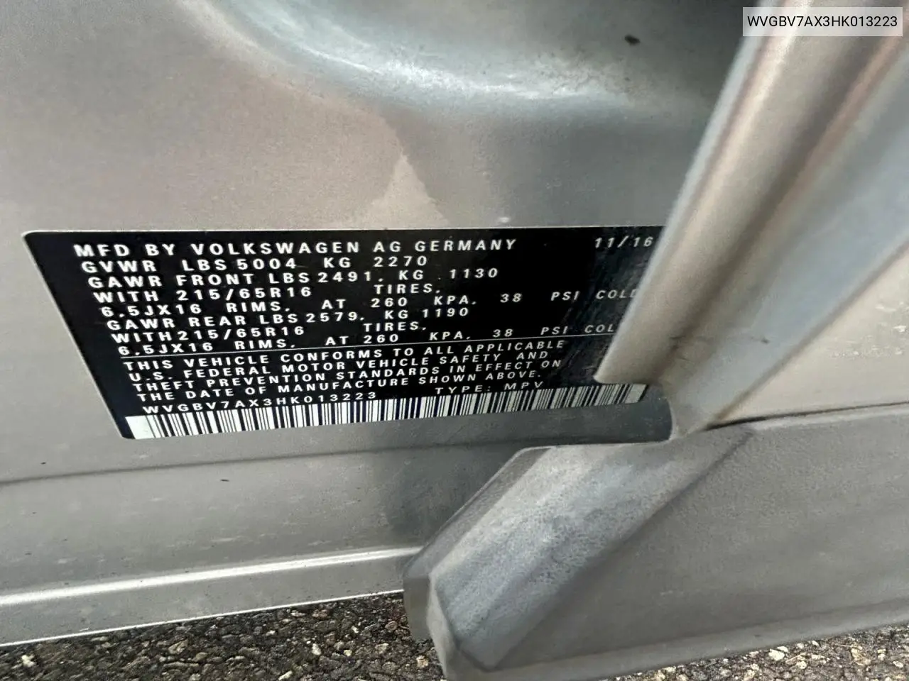 WVGBV7AX3HK013223 2017 Volkswagen Tiguan S