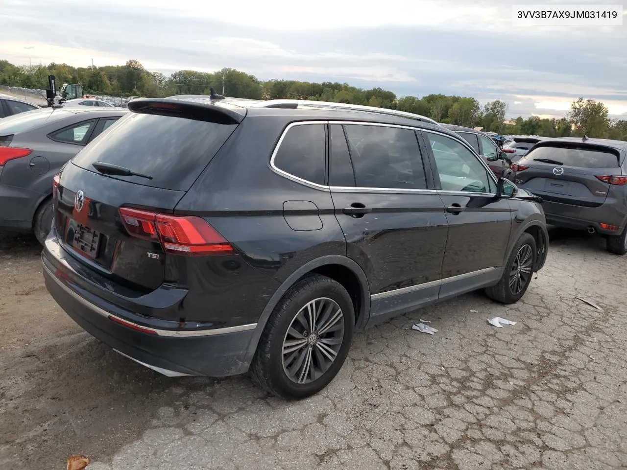 3VV3B7AX9JM031419 2018 Volkswagen Tiguan Se