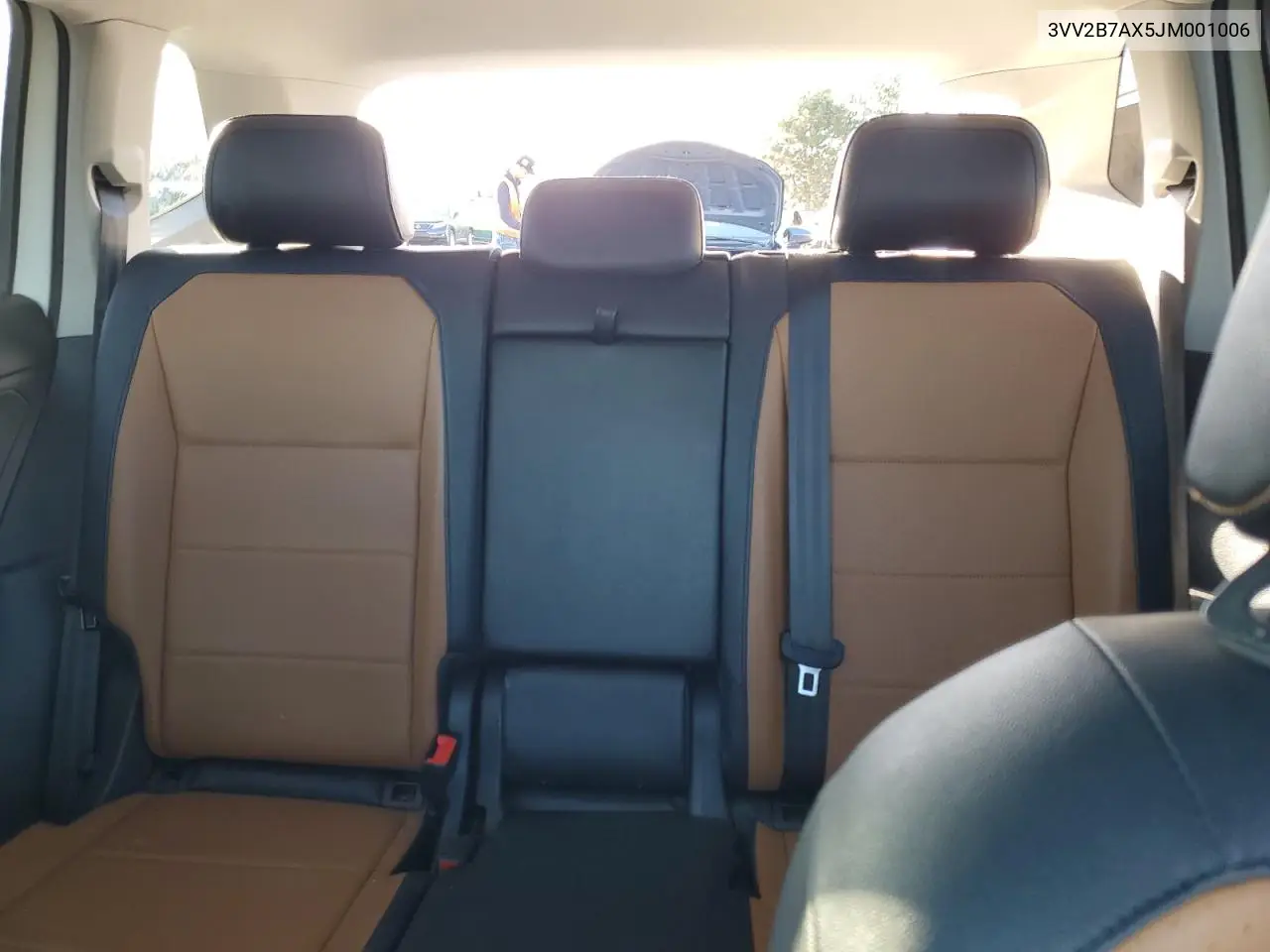 3VV2B7AX5JM001006 2018 Volkswagen Tiguan Se