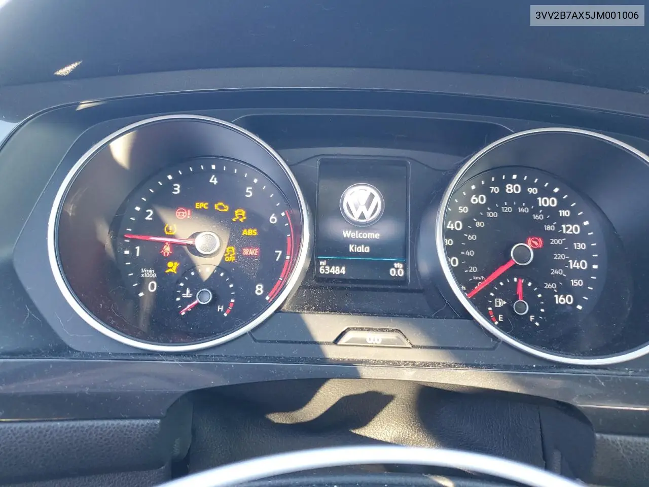 3VV2B7AX5JM001006 2018 Volkswagen Tiguan Se