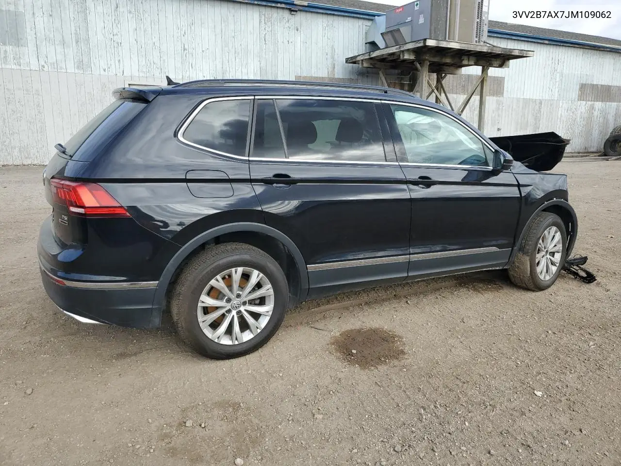 3VV2B7AX7JM109062 2018 Volkswagen Tiguan Se