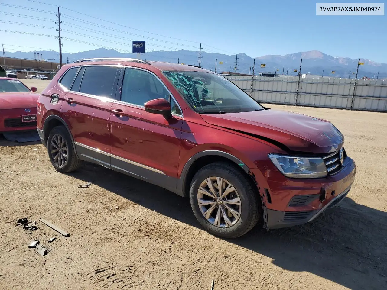 3VV3B7AX5JM040974 2018 Volkswagen Tiguan Se